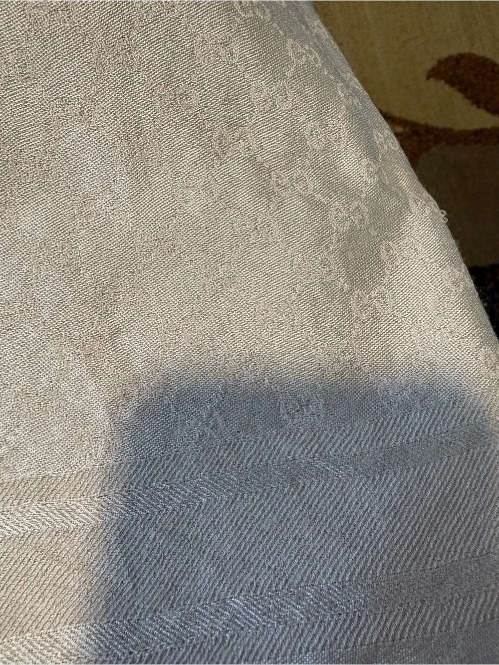 Gucci silk blend